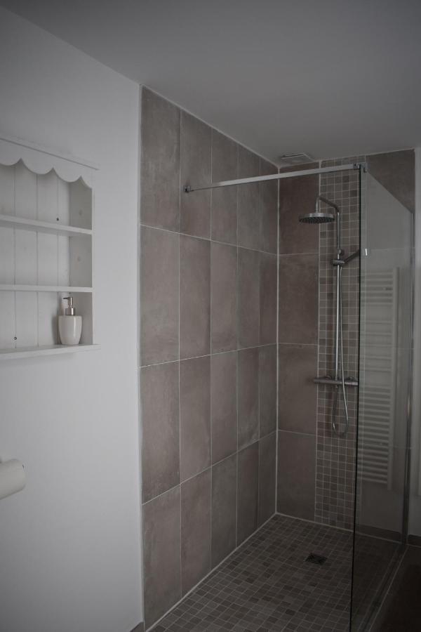 Bed and Breakfast Les Jasmins Marseillan  Exterior foto